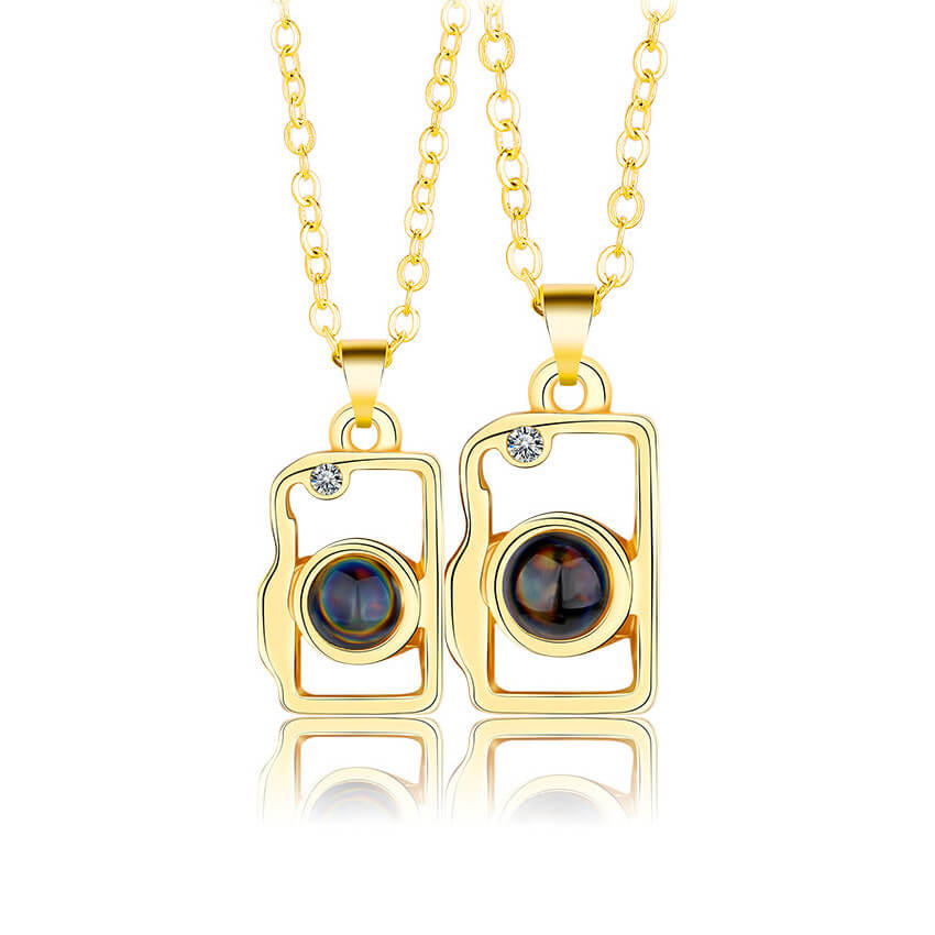 100 Different Language Magnetic Necklaces Camera S