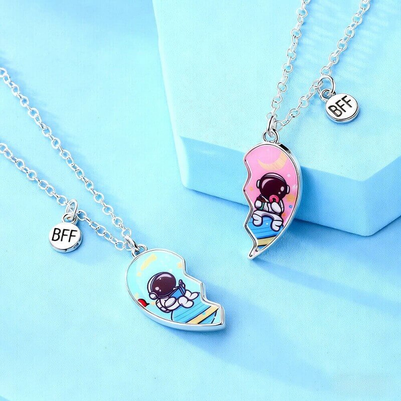 Magnetic Astronaut BFF Heart Necklaces - 2PCS Best