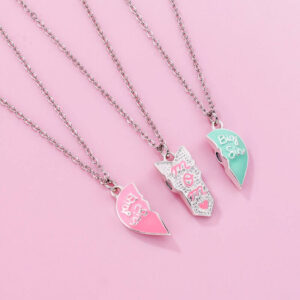 Hearts Magnetic Necklace Set - Mother & Daughters