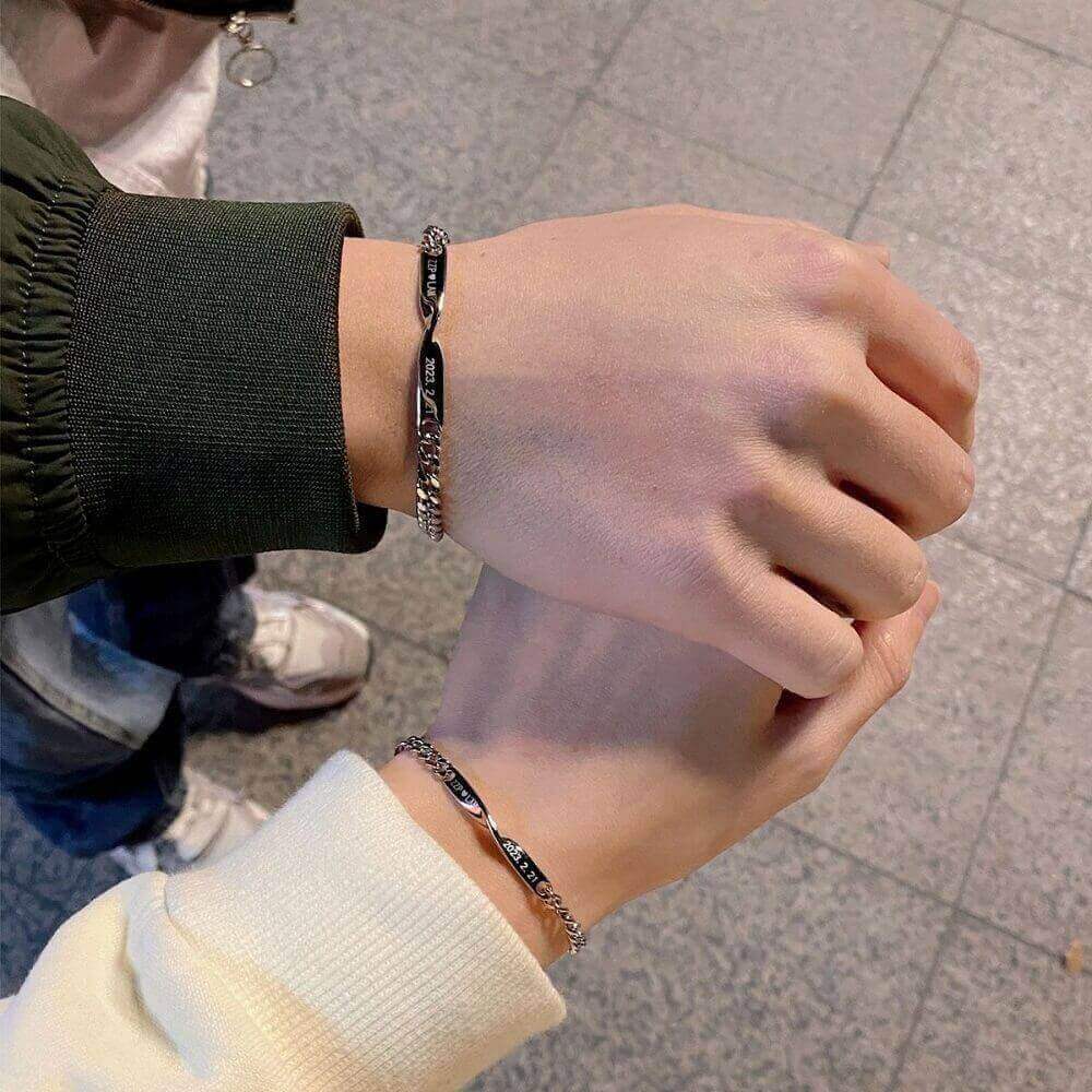 Personalized Engraved Couple Bracelets - Twisted S