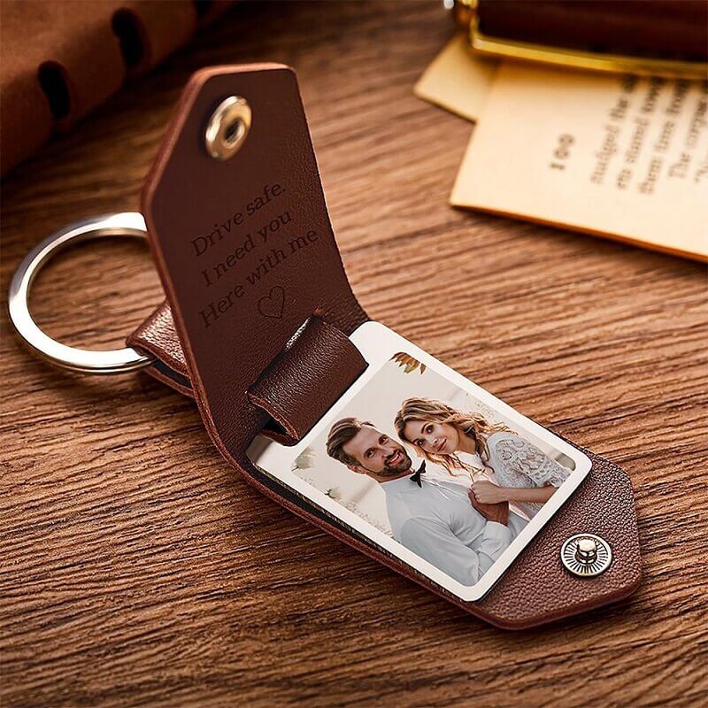Personalized Leather Keychain with Picture and Tex