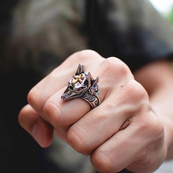 Self Defense Ring Retro Wolf Knuckle Ring for Men